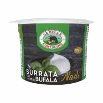 Burrata mit Büffelmilch, Mozzarella ähnlich, aber mit einem weichen, cremigen Kern aus Sahne und klassischen Büffelmozzarella.
