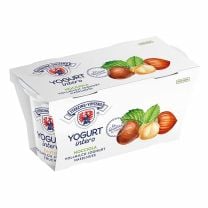 Vollmilch Joghurt mit Haselnuss, beste Joghurt-Qualität aus fair gehandelter Südtiroler Bauernhofmilch.